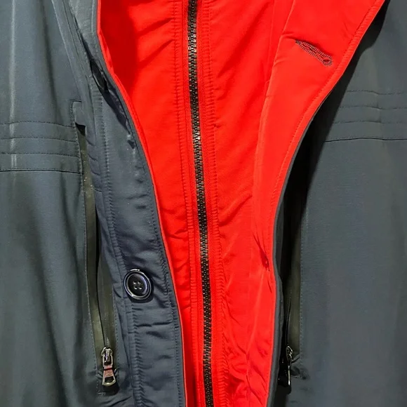 Winter jacket - Picture 4 of 11